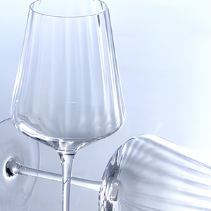 Verres à pied haut en <span class=keywords><strong>cristal</strong></span> à facettes, style nordique et allemand, à rayures verticales, pour vin rouge, <span class=keywords><strong>blanc</strong></span> et <span class=keywords><strong>champagne</strong></span> – Luxe créatif - Product Image 5