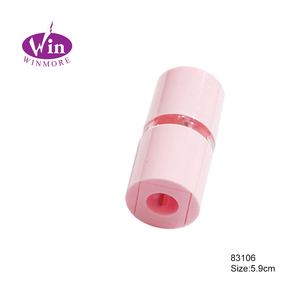 2 Đường Kính Nhựa Trang Điểm Mắt Bút Chì Sharpener 2 Lỗ Mỹ Phẩm Lông Mày Kẻ Viền Bút Chì Sharpener Với Lưỡi Thép - Product Image 4