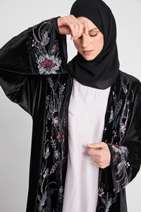 Robe abaya noire brodée de sequins personnalisés Leduo, robe abaya en velours de luxe, abaya ornée pour femmes - Product Image 3