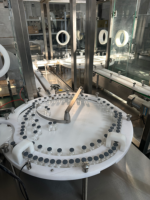 Ligne de production automatique de lavage, séchage, remplissage, bouchage et étiquetage de flacons pour solutions injectables stériles, projet clé en main GMP