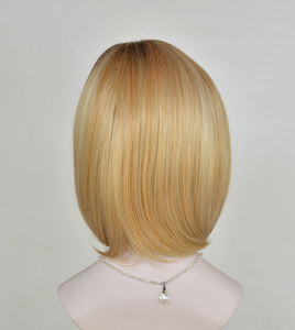 Parrucche Bionde Corte Lisce Effetto Seta, <span class=keywords><strong>Parrucca</strong></span> Bob in Fibra Sintetica Resistente al Calore, Parrucche <span class=keywords><strong>Afro</strong></span> Americane per Donne - Product Image 4
