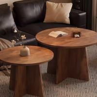Table d'appoint moderne du milieu du siècle, table d'appoint ronde en bois avec pieds en bois massif pour la maison