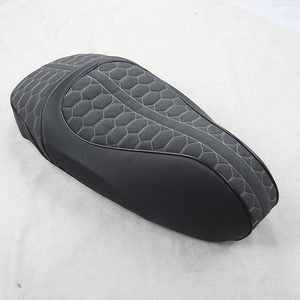 GANE diseño de moda OEM ODM tamaño Original motocicleta antiincrustante e impermeable cuero gamuza asiento cubierta adecuada para Vespa LX - Product Image 1