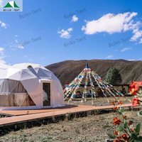 Tentes de camping géodésiques extérieures personnalisées Camps Geodome Hotel Préfabriqué Pvc Dome House Glamping Tentes avec chambre à coucher