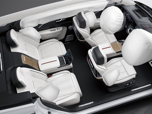 2026 2023 <span class=keywords><strong>Hongqi</strong></span> <span class=keywords><strong>E</strong></span>-<span class=keywords><strong>HS9</strong></span> Coche Eléctrico Fabricado en China 7 Plazas 510km de Autonomía Vehículo de Nueva Energía Inventario al por Mayor Incluye Ruedas - Product Image 5
