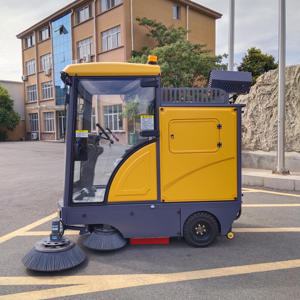 औद्योगिक और घरेलू के लिए वैक्यूम पर मूल कारखाने वाणिज्यिक थोक मूल्य जल विद्युत स्वीपर सवारी - Product Image 1