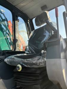 Excavadora Kobelco SK200 Usada a Buen Precio, Hidráulica para Construcción y Movimiento de Tierras para Proyectos de Infraestructura, Rendimiento Confiable - Product Image 2