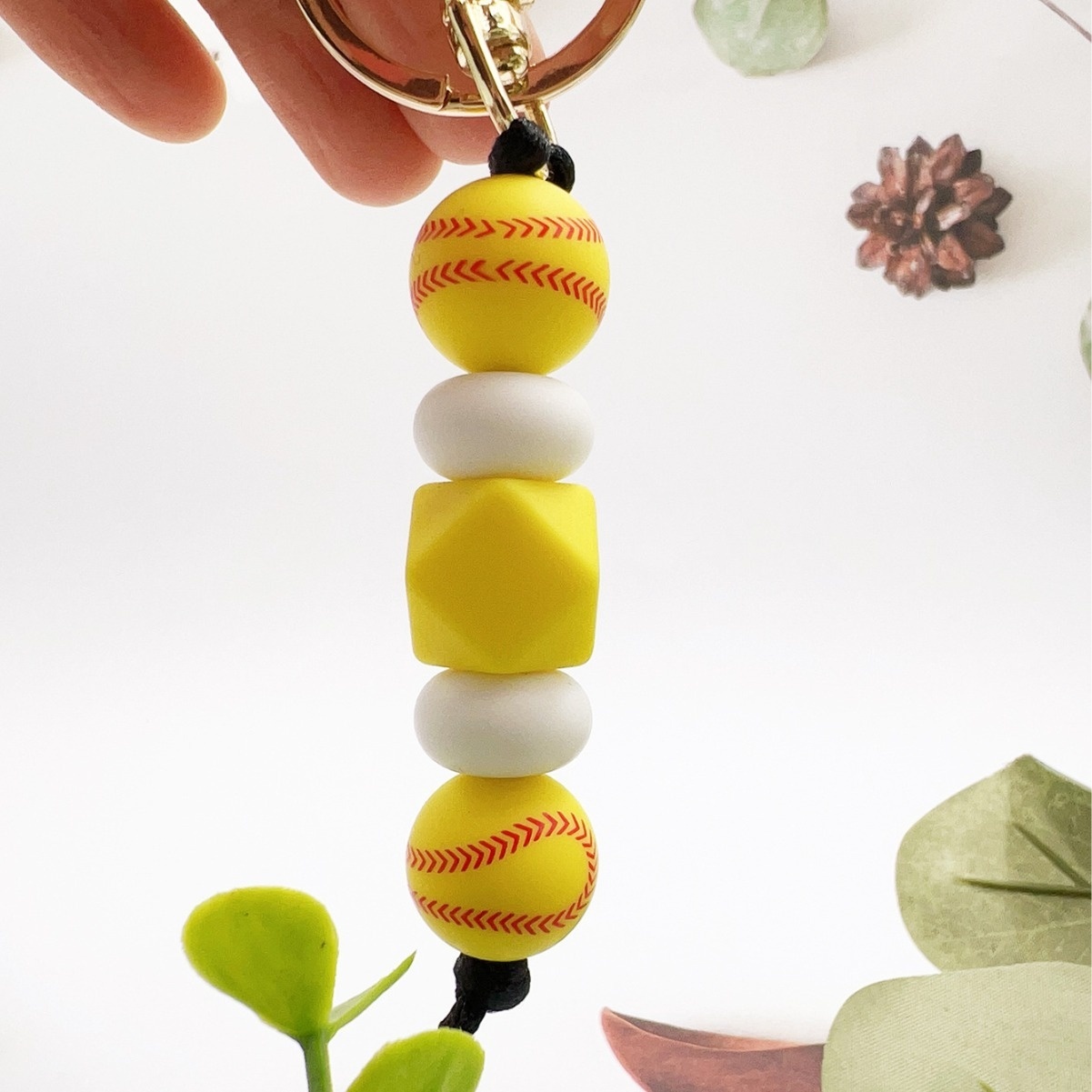 New Minimalist 3D Bear Silicone Wooden Cartoon Beaded Lanyard ID Necklace Key Tag