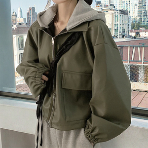Veste Courte Décontractée et Polyvalente pour Femme, Style Rétro Automne, avec Fermeture Éclair, Grandes Poches, Capuche, en PU Non Tissé Écologique – Vente en Gros pour Boutiques - Product Image 3