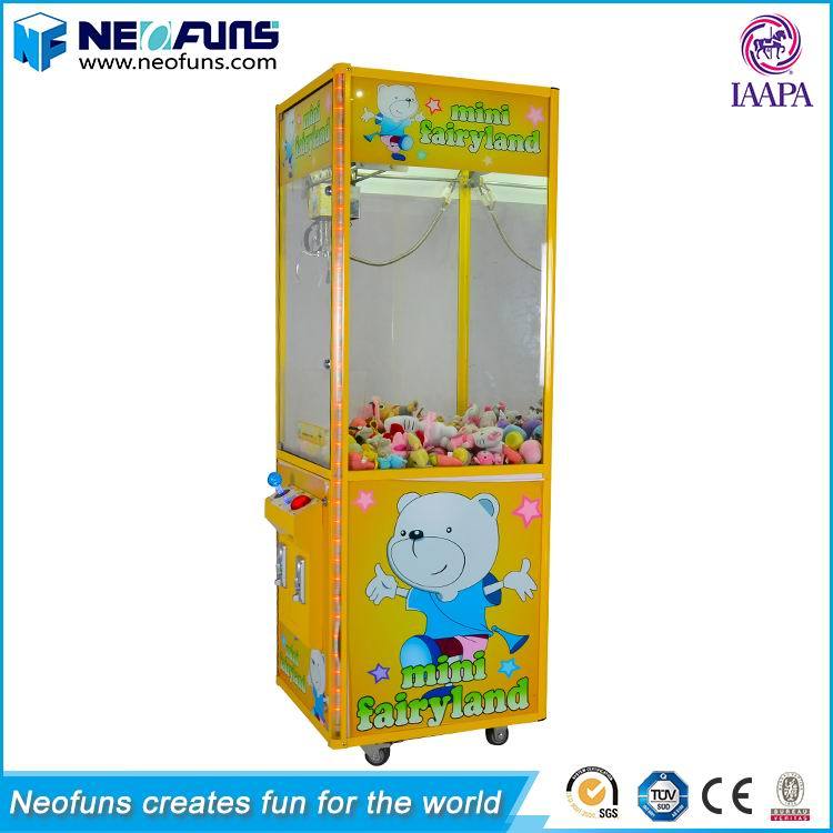 Prix usine Mini Fariyland bonbons machine de jeu d'arcade à jetons griffe grue machine