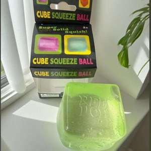 Juguete Sensorial Antiestrés Needoh Style Nice <span class=keywords><strong>Cube</strong></span>, Cubo de Hielo de Material TPR, Juguete Blandito de Maltosa para Aliviar el Estrés y Desarrollar el Agarre - Product Image 2