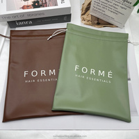Sac d'emballage en cuir PU de luxe pour extensions de cheveux, sac à cordon pour cheveux, sac à perruques personnalisé avec logo imprimé en relief, vente en gros