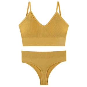 Ensemble soutien-gorge et culotte sans fil 2 pièces pour femme, couleur unie simple, vente en gros, fabrication OEM - Product Image 5