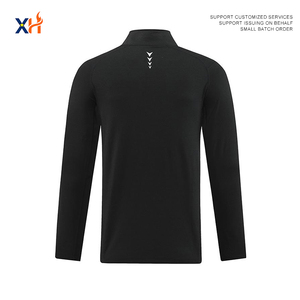 ออกแบบโลโก้ตามสั่ง ผ้าถักด็อบบี้ ODM น้ำหนัก 220 กรัม เสื้อแขนยาวผู้ชาย ซิปครึ่งตัว ระบายอากาศ ยืดหยุ่น เหมาะสำหรับกิจกรรมกลางแจ้ง ฤดูใบไม้ผลิและฤดูใบไม้ร่วง - Product Image 1