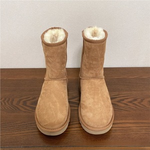 <span class=keywords><strong>Botas</strong></span> de Piel de Oveja de Primera Calidad Directo de Fábrica, Elegantes y Clásicas <span class=keywords><strong>Botas</strong></span> de Nieve <span class=keywords><strong>UGGS</strong></span> para <span class=keywords><strong>Mujer</strong></span>, <span class=keywords><strong>Botas</strong></span> Cálidas Antideslizantes para Otoño e Invierno - Product Image 3