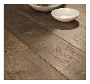 Suelo de Roble Francés Cepillado y Aceitado, Madera de Ingeniería Rústica Multicapa con Nudos y Grietas, Acabado Desgastado a <span class=keywords><strong>Mano</strong></span> - Product Image 1