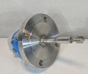 Interruptor de nivel de horquilla vibratoria Endress+Hauser Soliphant FTM51 para polvo, sólidos, granos, harina y productos químicos - Product Image 2