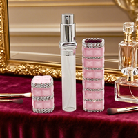 Portable 12ml diamant clouté cristal verre parfum vaporisateur bouteille Fine brume voyage bouteille d'eau bouteille en verre individuelle