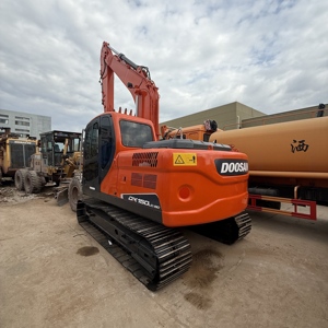 Excavatrice sur chenilles Doosan DX150LC d'occasion, 14 tonnes, hydraulique, avec moteur et composants de transmission, bon état, à vendre - Product Image 2