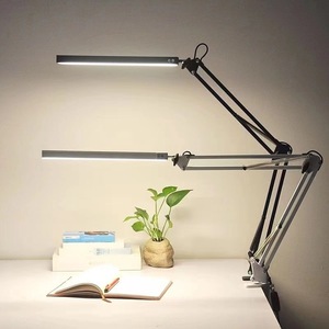 Lámpara de Escritorio Plegable para Salón de Belleza, con Protección Ocular, USB, para Lectura, Estudio, Mesa, Portátil, con Clip, Brazo Ajustable - Product Image 3