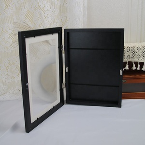 High Quality Wholesale Foldable Finish Solid Wood Shadow Box Picture Photo Frame