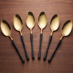 Ensemble de couverts en or avec manche noir, couverts de qualité supérieure pour table à manger moderne, événement de mariage et vaisselle de restaurant - Product Image 1