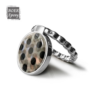 Support de téléphone en résine époxy Aikusu, support de téléphone et béquille, anneau doré, coque de téléphone portable pour iPhone 13 Pro Max - Product Image 1