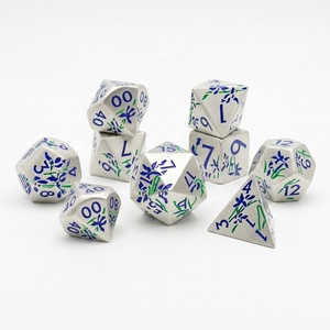 Juego de Dados Metálicos Personalizados para DND con Grabado Floral, Dados de Aleación de Zinc para Juegos de Mesa RPG, Regalo Coleccionable para Jugadores de Dungeons & Dragons - Product Image 1