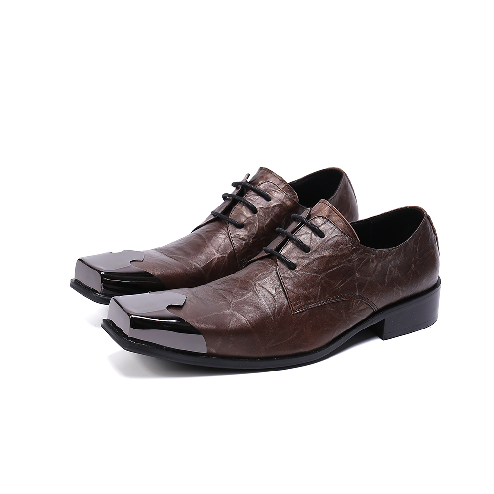 Chaussures quart de brogue à bout golf en cuir blanc et marron