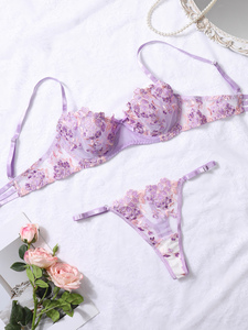 Conjunto de Lencería Bordado con Flores Moradas, Malla Transparente, Brasier Sexy y Tanga, Conjunto de 2 Piezas, Ropa Interior Femenina, Ropa de Dormir - Product Image 5