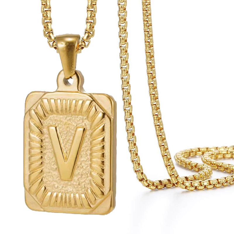 Gold V (including chain)