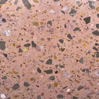 Dalles de terrazzo ultra-brillantes, plaques de pierre artificielle durables, design moderne pour le revêtement de sol et les revêtements muraux des halls d'hôtels