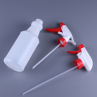 Bouteilles pulvérisatrices à pompe manuelle de 500 ml, 750 ml, 1 L, différents styles, en plastique, pour le nettoyage, avec impression sérigraphique