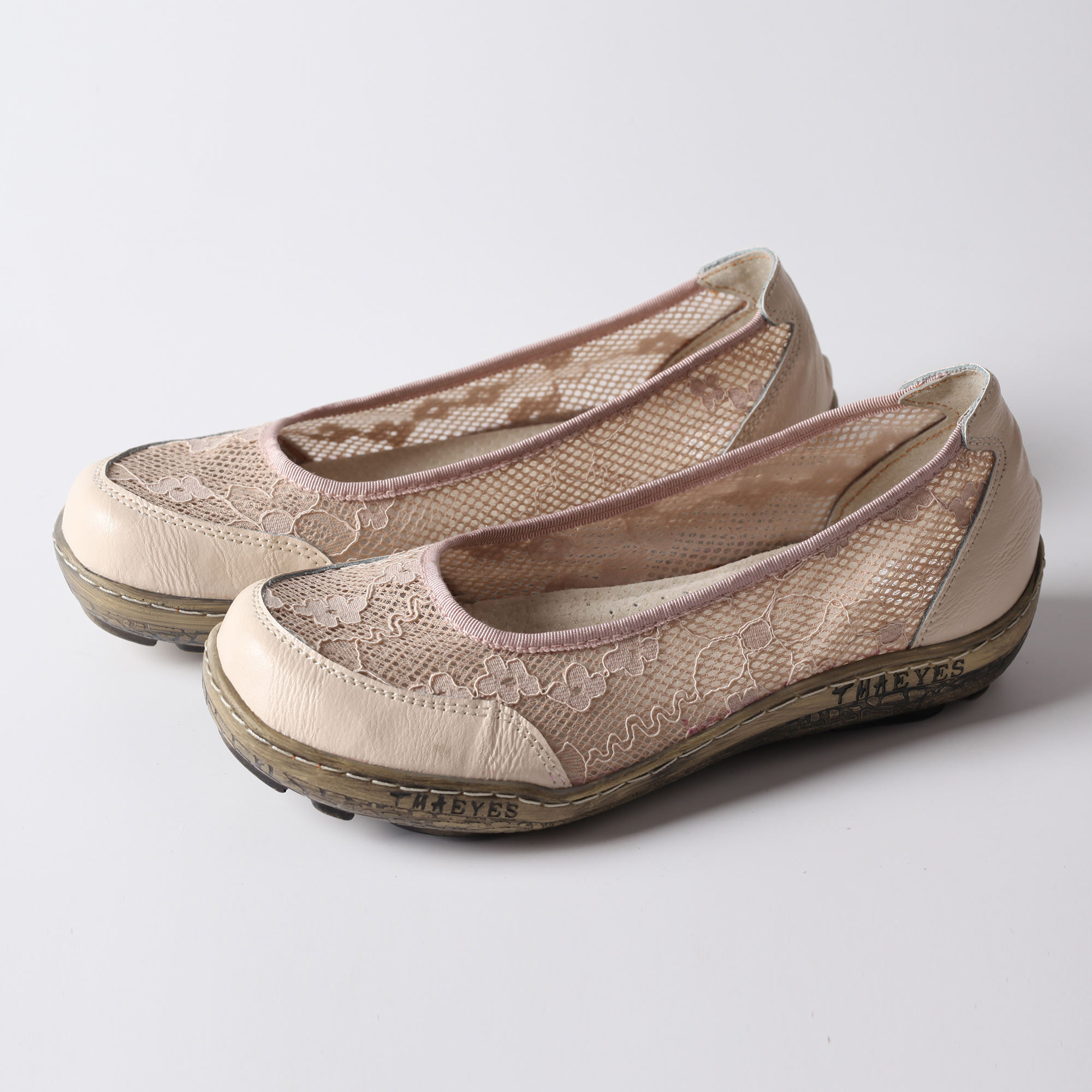 Shop Our Hot Sell Simple Design Casual Shoes for Summer