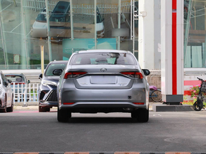 Auto Usado a Bajo Precio, Modelo 2024, 1.8L Híbrido Inteligente de Doble Motor, Versión Flagship, Sedán de 4 Puertas y <span class=keywords><strong>5</strong></span> Asientos, Batería de 50-70kWh - Product Image 3