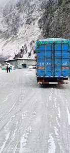 Camión <span class=keywords><strong>de</strong></span> <span class=keywords><strong>Basura</strong></span> <span class=keywords><strong>Compactador</strong></span> Pequeño, Diésel, 4x2, con <span class=keywords><strong>Compactador</strong></span> Automático para Recolección y Transporte <span class=keywords><strong>de</strong></span> Residuos Domésticos - Product Image 4