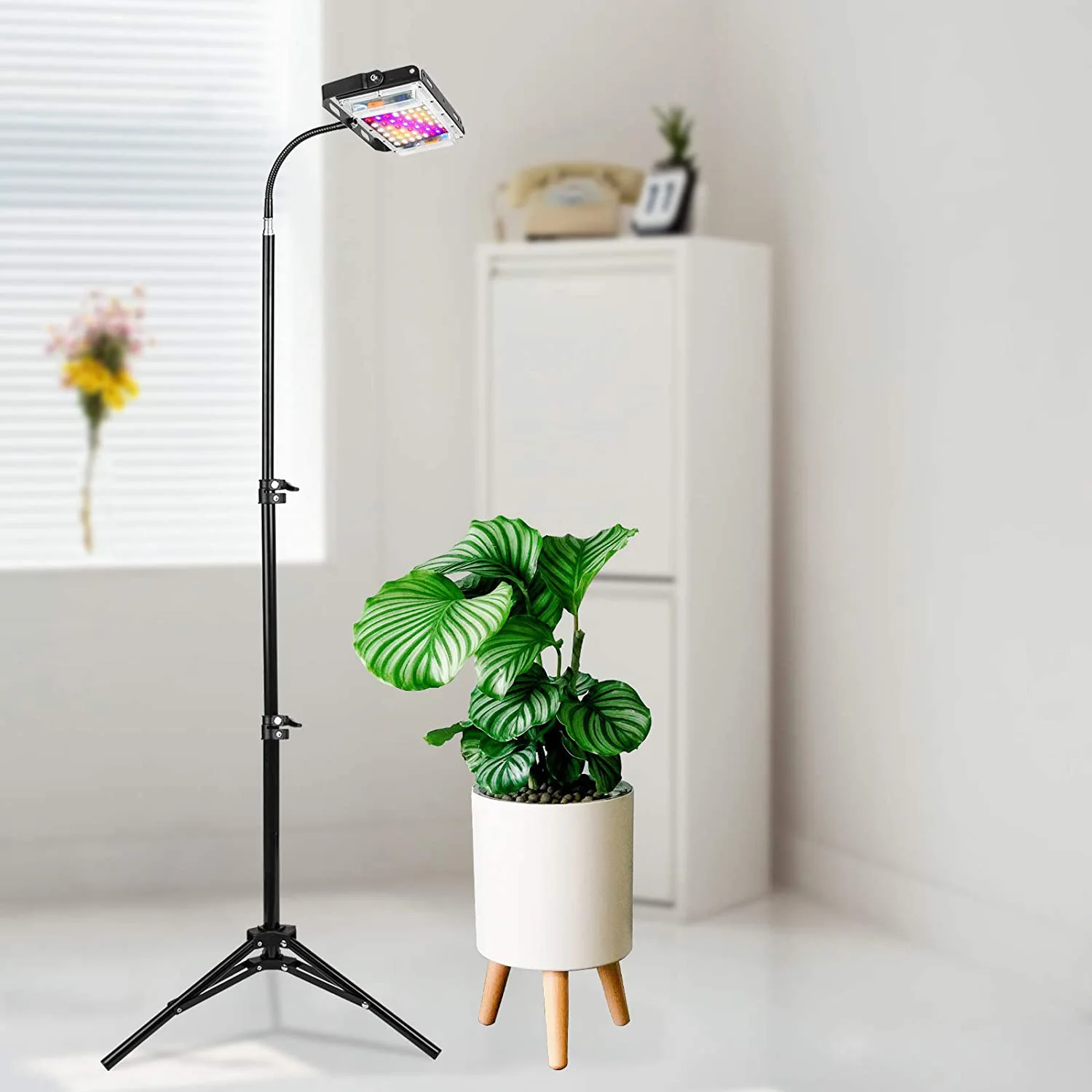 Full Spectrum 150W Plant Grow Light with Stand 7000 lx for Indoor Plants Growth