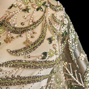 تصميم جديد لأقمشة الدانتيل الثقيل المطرزة للعرائس، أقمشة الأورجانزا البوليستر، دانتيل مطرز بالخرز الذهبي، قماش دانتيل للزفاف متعدد الألوان - Product Image 1