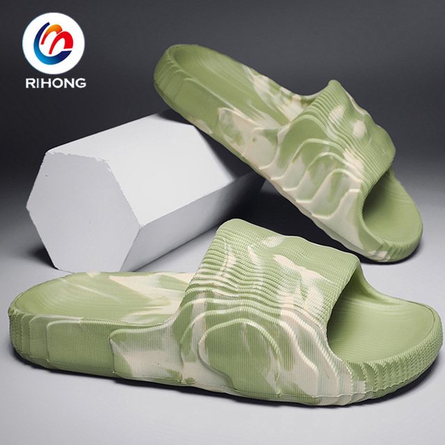 2026 New Arrival Fashion Camo Custom Design logo Sandal Swimming Anti slip Eva Pool Slides slippers