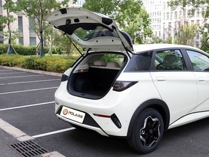 新能源汽车获得广泛好评 比亚迪海豹智能驾驶版 410公里/小时 夏季时尚版 中型家庭版 - Product Image 5