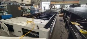 Máquina de Corte por Plasma Multifuncional de Alta Potencia 3015, Máquina de Corte por Láser de Fibra con Motor para la Industria Metalúrgica - Product Image 2