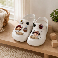 Aksesoris Sepatu PVC Desain Kustom Berbagai Tema dengan Rantai, Gesper, Hiasan Kancing Bunga, Grosir, Kartun, DIY, Ornamen Sepatu