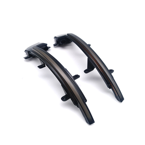 ไฟเลี้ยวแบบไดนามิก LED สำหรับกระจกมองหลังรถยนต์ ADT สำหรับ TT TTRS R8 - Product Image 3