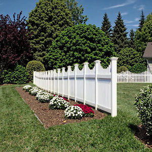 แผงรั้วไวนิลป้องกันการบิด-รั้วพีวีซีสีขาวพร้อมเสาและราง - Product Image 2