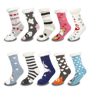 Chaussettes d'hiver personnalisées en <span class=keywords><strong>polaire</strong></span> pour femmes, épaisses, antidérapantes, avec logo sur mesure, idéales pour la maison ou comme chaussettes de nuit, vente en gros - Product Image 1