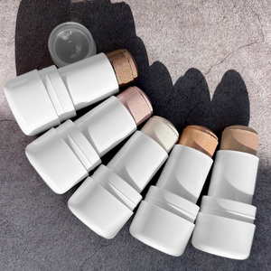 Nueva Llegada Hidratante Impermeable Cara Vegano <span class=keywords><strong>Bronceador</strong></span> y Resaltadores Maquillaje Resaltador Etiqueta Privada Crema Resaltador - Product Image 3