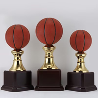 Artisanat en métal de qualité supérieure 30-60CM trophée de basket-ball de style européen Big Szie personnalisé artisanat de conception gratuite de vente chaude