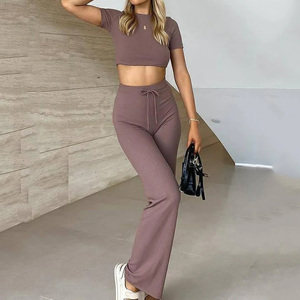 Custom New 2 pezzi pantaloni Set donna, Sport <span class=keywords><strong>in</strong></span> <span class=keywords><strong>pelle</strong></span> pantaloni da Jogging vestito tinta unita Casual autunno Pu giacca/ - Product Image 1