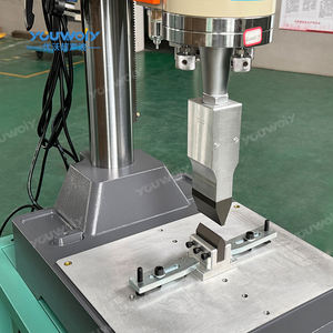 Máquina de soldadura ultrasónica inteligente de Control Digital LCD testificado CE profesional para portatarjetas de cinta de cordón - Product Image 6