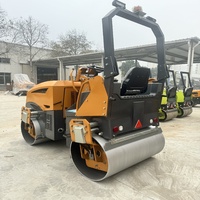 Compacteur routier vibrant à double tambour de 4 tonnes, 36 kW, diesel, haute puissance de fouillisage, certifié CE, en vente directe d'usine OEM